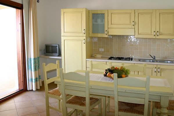 Residenza Pierre Et Badus Aparthotel Badesi