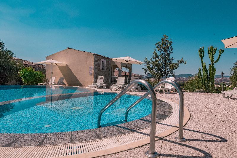 Residenza Pierre Et Badus Badesi